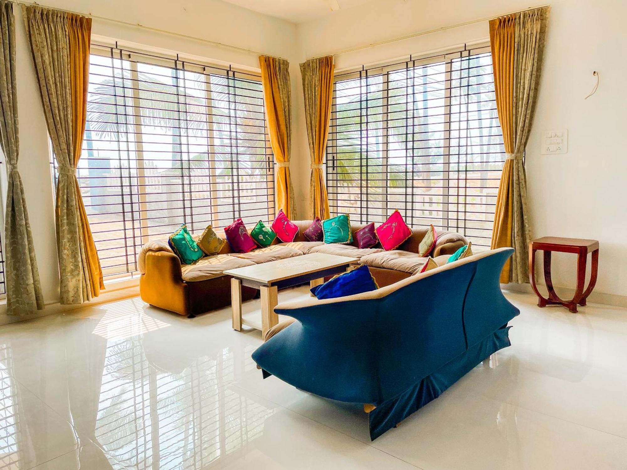 Gintara Beach Homestay By Evaddo Kalyānpur Esterno foto