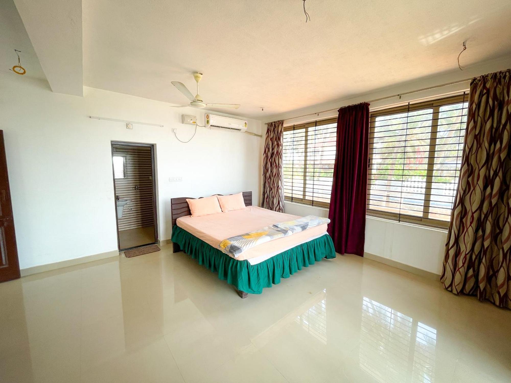 Gintara Beach Homestay By Evaddo Kalyānpur Esterno foto